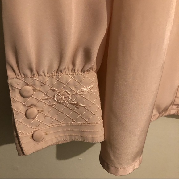 Cali DIV. of Carry Back LTD. Vintage Blouse, size 44. - Picture 3 of 12